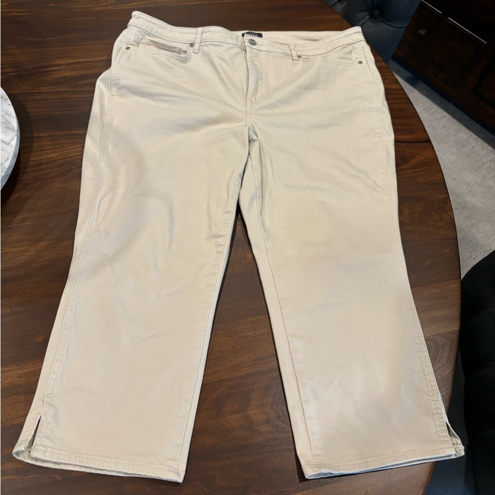 Capris